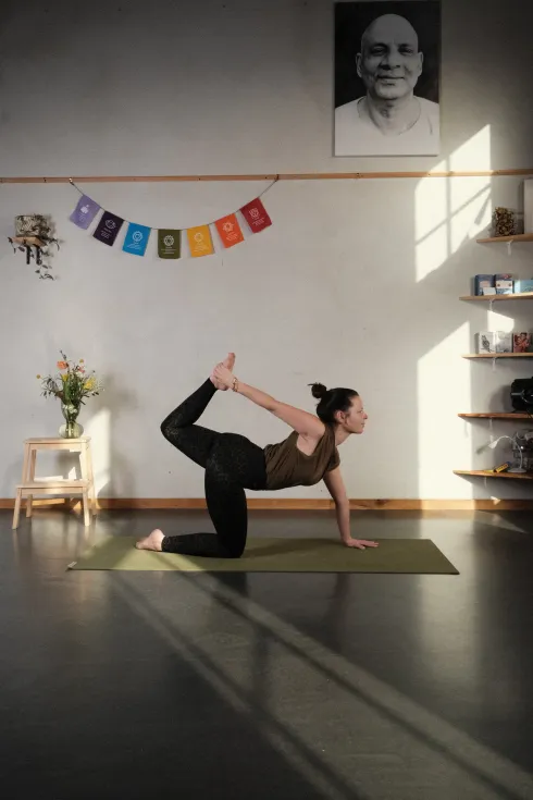 Öffne dein Herz mit Yoga (vor Ort und Online)