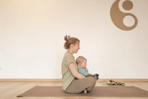 Mama-Baby-Yoga